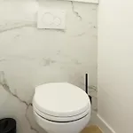 Apartament Awesome In With Wifi