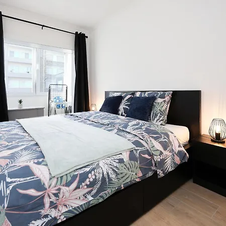 Awesome In With Wifi Oostende